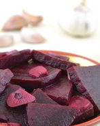 Маринованная свекла с чесноком