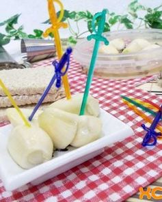 Маринованный чеснок