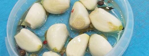 маринованный чеснок. Шаг 4