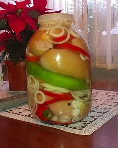 Маринованные и фаршированные шпикачки к пиву