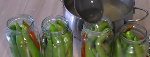 перец горький маринованный на зиму без стерилизации. Шаг 10
