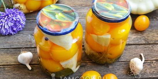 Помидоры, маринованные с патиссонами