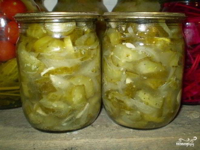 Рецепт огурчиков с луком на зиму