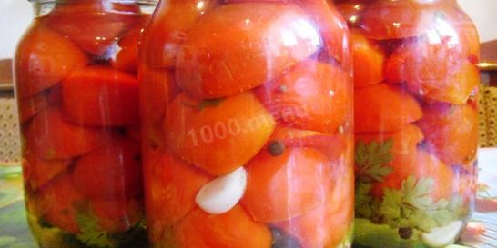 Помидоры на зиму в желе с петрушкой и кинзой