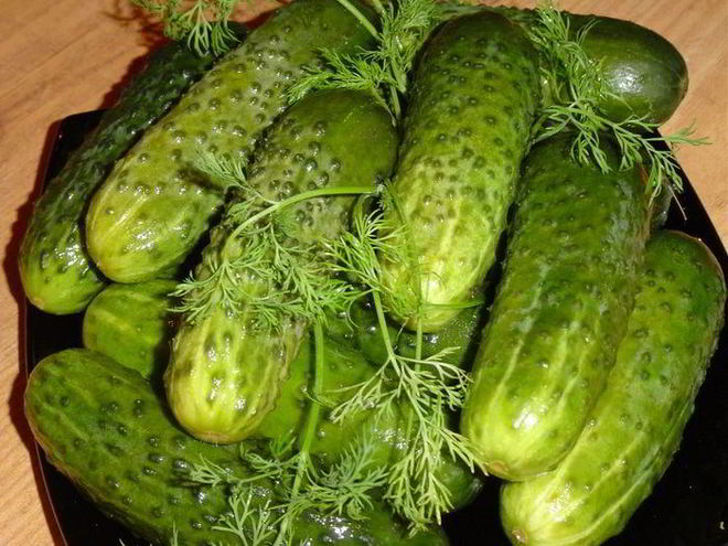 Рецепт малосольных огурчиков