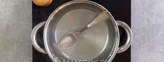 малосольные огурцы в кастрюле. Шаг 5