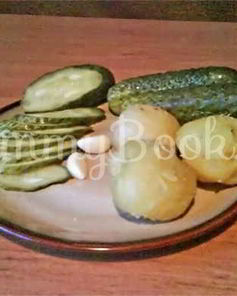 Огурцы малосольные