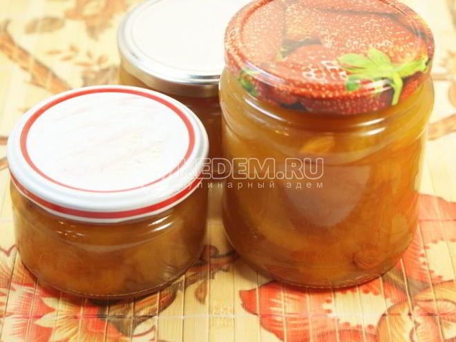 Рецепт абрикосового варенья с косточками