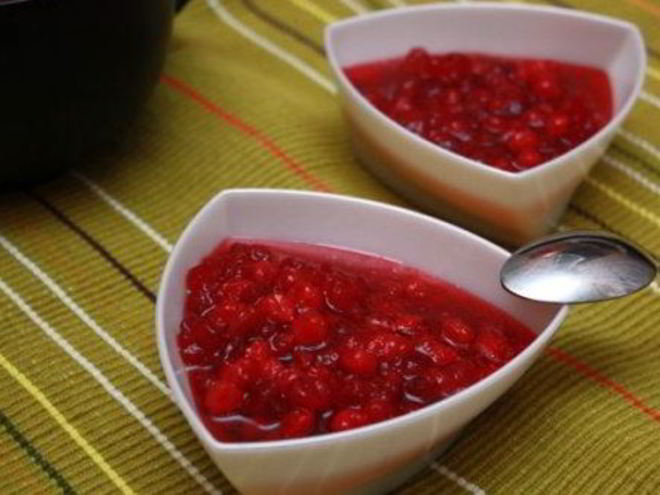 Рецепт брусничного варенья с лимоном в мультиварке