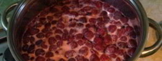 клубничное варенье с целыми ягодами. Шаг 4