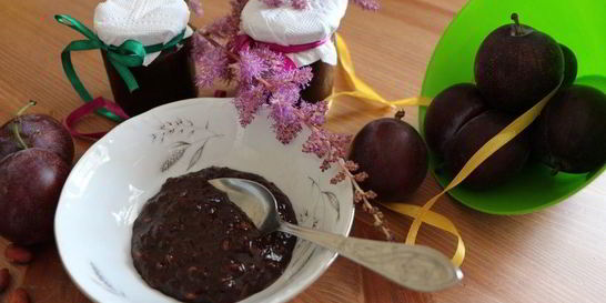 Сливовое варенье с какао