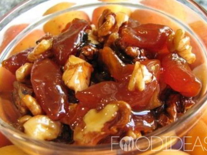 Рецепт варенья из абрикосов с орешками