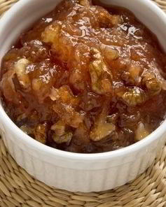 Варенье из айвы с грецкими орехами