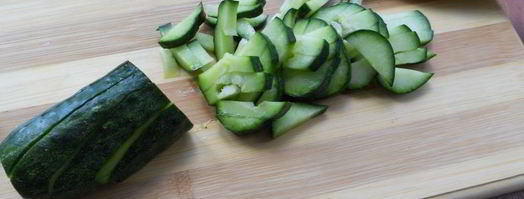 заморозка свежих огурцов на зиму. Шаг 2