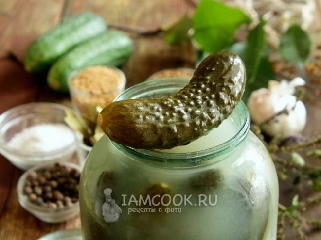 Рецепт засолки хрустящих огурцов на зиму