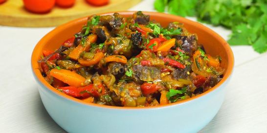 Аджапсандал по-грузински с баклажанами