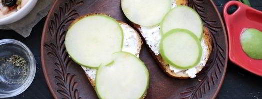 бутерброд с маринованным кальмаром и яйцом. Шаг 7