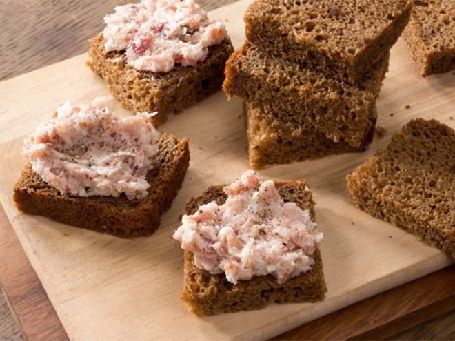 Рецепт бутерброда с салом