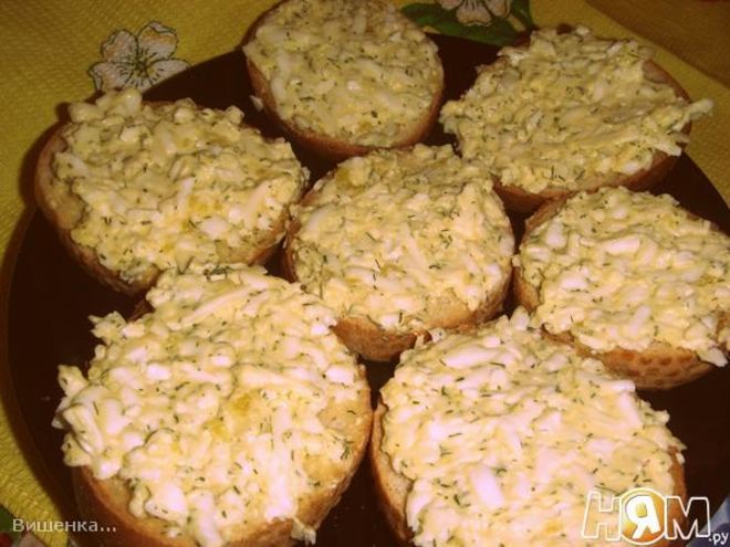 Рецепт бутерброда с сырком и яйцом