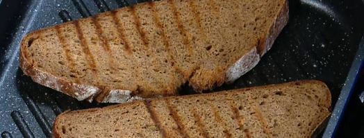 бутерброд с ветчиной, квашеной капустой, яблоками и сыром. Шаг 11