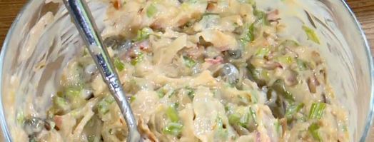 бутерброд с ветчиной, квашеной капустой, яблоками и сыром. Шаг 12