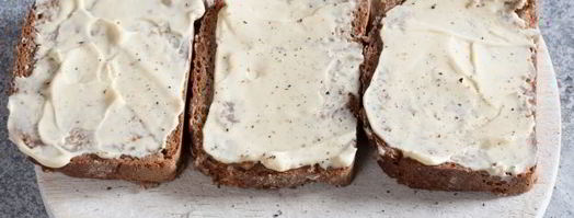 бутерброды балтийский моряк со шпротами. Шаг 7