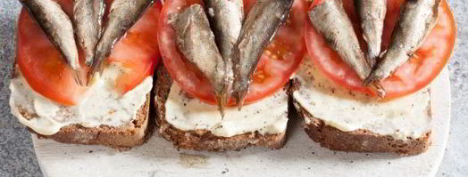 бутерброды балтийский моряк со шпротами. Шаг 8