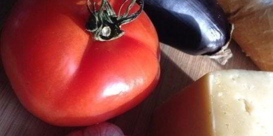 Бутерброды с баклажанами и помидорами