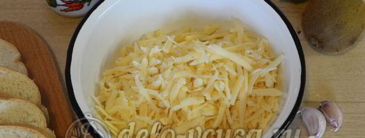 бутерброды с киви и сыром. Шаг 2