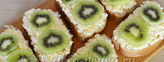 бутерброды с киви и сыром. Шаг 6