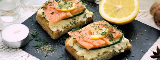 бутерброды с красной рыбой. Шаг 7