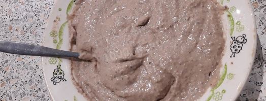 бутерброды с паштетом из шпрот. Шаг 2