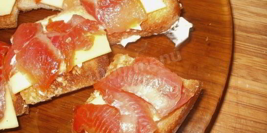 Бутерброды с семгой — Кростини