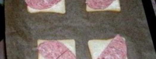 бутерброды с яйцом и колбасой. Шаг 2