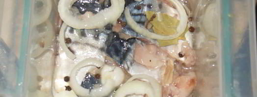 бутерброды со скумбрией быстрого домашнего посола. Шаг 4