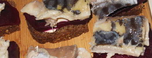 бутерброды со скумбрией быстрого домашнего посола. Шаг 8