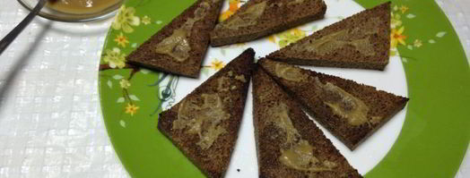 бутерброды со свеклой и селедкой. Шаг 4