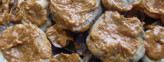 горячие бутерброды из домашнего хлеба с грибами. Шаг 4