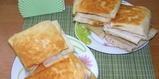 Горячие бутерброды из лаваша