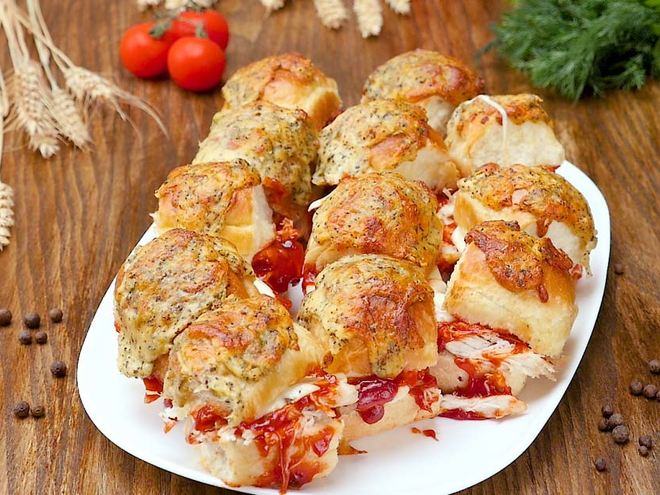 Рецепт горячих бутербродов с курицей