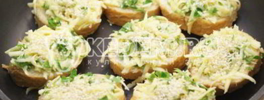 горячие бутерброды с сыром и зеленью. Шаг 4