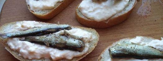 горячие бутерброды со шпротами. Шаг 7