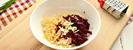 праздничные бутерброды с сельдью и свеклой. Шаг 2