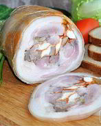 Домашняя ветчина из рульки с курицей