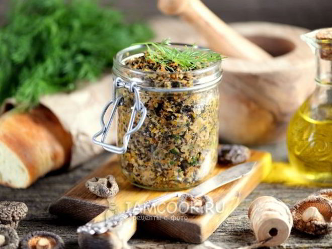 Рецепт грибной икры из сушеных и свежих грибов