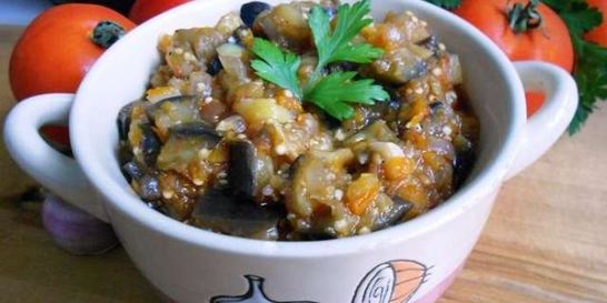 Икра баклажанная жареная