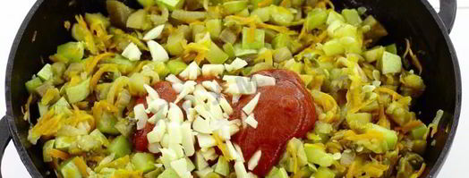 кабачково-баклажанная икра на зиму. Шаг 6