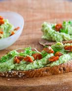 Хумус из зеленой гречки