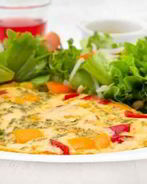 Быстрый омлет с овощами