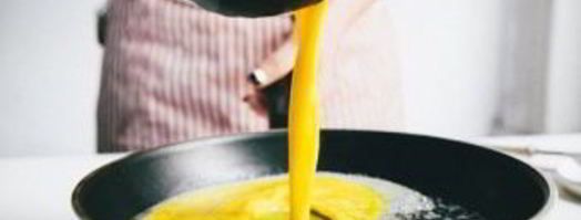 французский омлет с сыром. Шаг 4